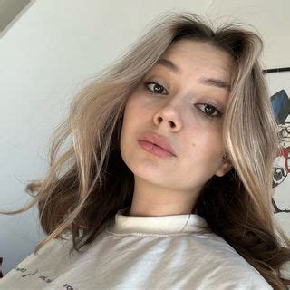 Алёна (@i.